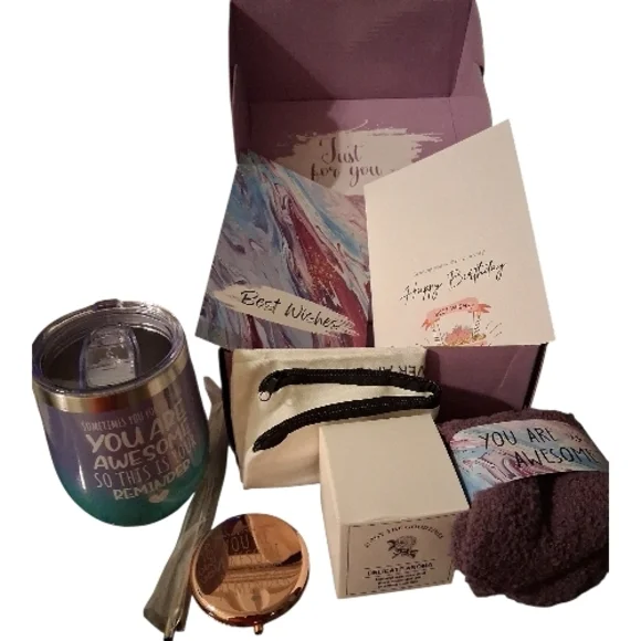 Women's 'You're Awesome' Gift Set - Purple and Blue - Picture 4 of 10